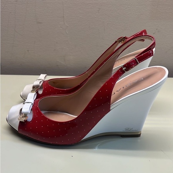 GIOVANNI FABIANI MADE IN ITALY LEATHER Red and White Wedge Slingback Sandals - Picture 1 of 8